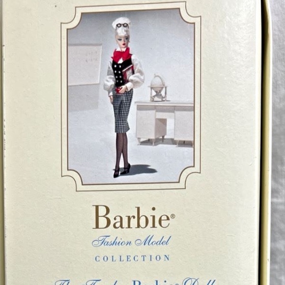 THE TEACHER SILKSTONE BARBIE FASHION MODEL COLLECTION 2005 GOLD LABEL - Picture 5 of 6